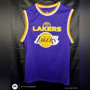 NBA L.A. LAKERS jersey #6 Lebron James. size M